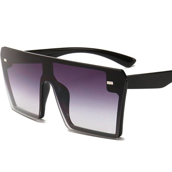 ?NEW!  Square Glass Sunglasses